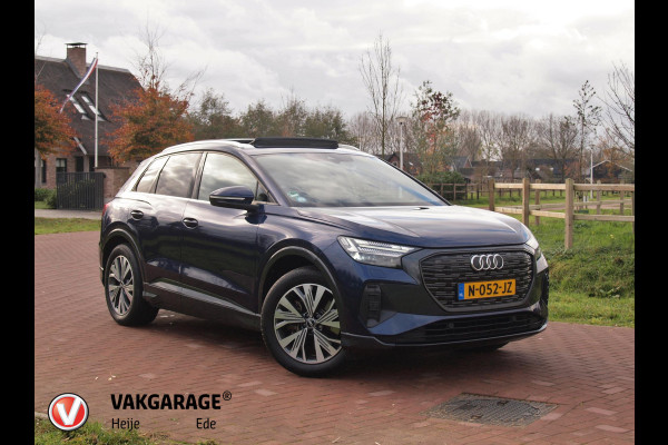 Audi Q4 e-tron 40 Launch edition Advanced Plus 77 kWh | Panoramadak | Camera | Trekhaak | Sfeerverlichting | Apple Carplay |