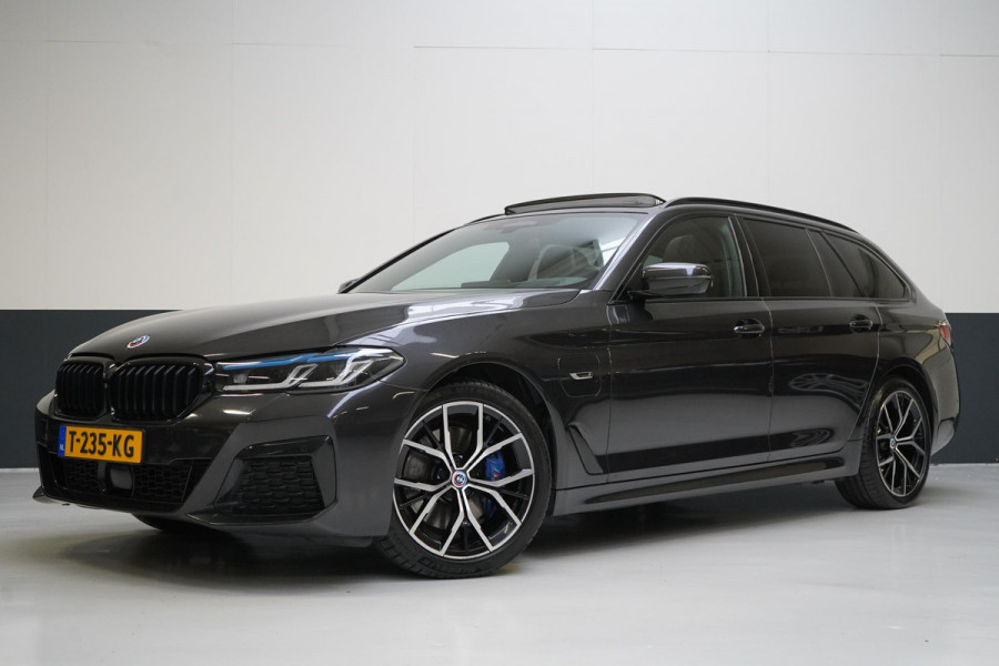 BMW 5 Serie Touring 530e Business Edition Plus | SoH 98% | Leder | Panoramadak | Trekhaak | Memory | Head-Up | M-Sportpakket