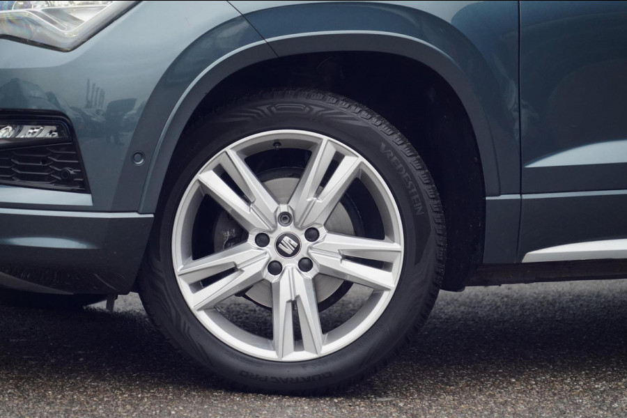 Seat Ateca 1.5 TSI FR Business Intense / Pano / Trekhaak / Navi / ACC / Side-Assist / Elek. Klep