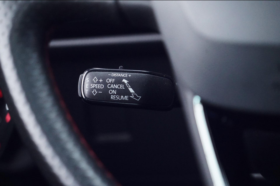 Seat Ateca 1.5 TSI FR Business Intense / Pano / Trekhaak / Navi / ACC / Side-Assist / Elek. Klep