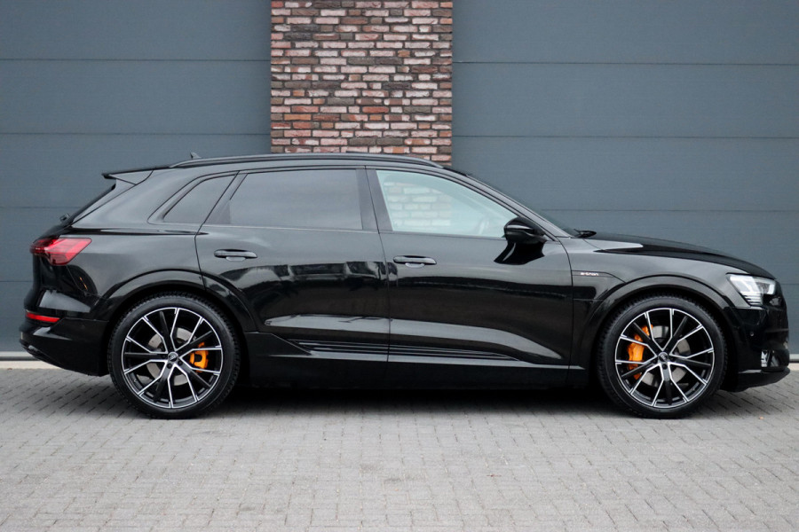 Audi e-tron 55 Quattro advanced Pro Line Plus 95 kWh | Adaptieve Cruise Control | Panoramadak | Bang&Olufsen | Soft-Close | HUD | Interieurvoorverwarming | Hulppakket Tour+Stad | Memory | Matrix LED |