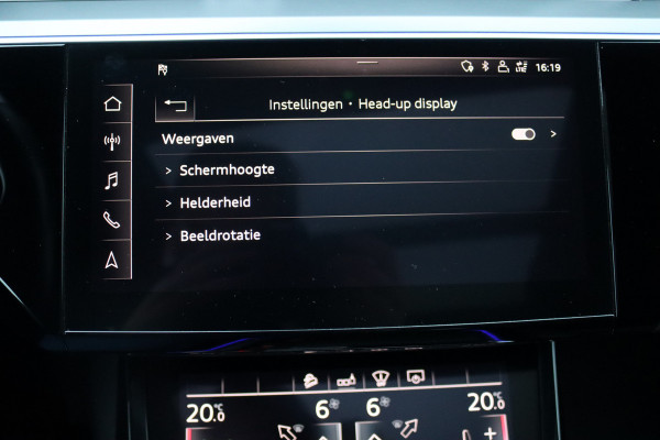Audi e-tron 55 Quattro advanced Pro Line Plus 95 kWh | Adaptieve Cruise Control | Panoramadak | Bang&Olufsen | Soft-Close | HUD | Interieurvoorverwarming | Hulppakket Tour+Stad | Memory | Matrix LED |