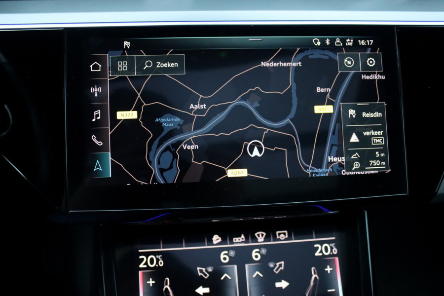 Audi e-tron 55 Quattro advanced Pro Line Plus 95 kWh | Adaptieve Cruise Control | Panoramadak | Bang&Olufsen | Soft-Close | HUD | Interieurvoorverwarming | Hulppakket Tour+Stad | Memory | Matrix LED |