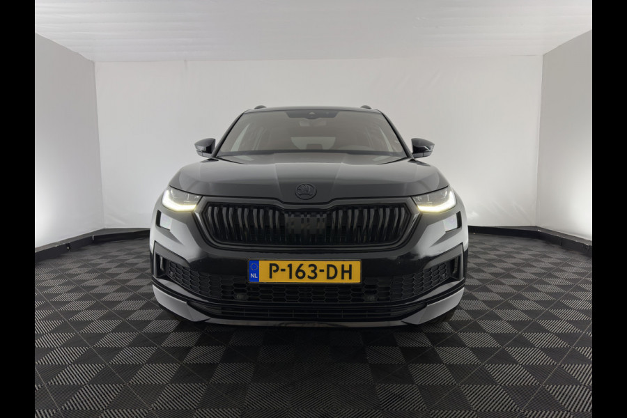 Škoda Kodiaq 1.5 TSI Sportline Business [ 7-Pers. ] (INCL-BTW) Aut. *LEATHER-MICROFIBRE | FULL-LED | ADAPTIVE-CRUISE | MEMORY-PACK | DIGI-COCKPIT | NAVI-FULLMAP | CAMERA | DAB+ | AMBIENT-LIGHT | KEYLESS | CARPLAY | PRIVACY-GLASS| TOWBAR | 20''