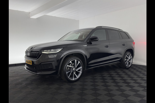 Škoda Kodiaq 1.5 TSI Sportline Business [ 7-Pers. ] (INCL-BTW) Aut. *LEATHER-MICROFIBRE | FULL-LED | ADAPTIVE-CRUISE | MEMORY-PACK | DIGI-COCKPIT | NAVI-FULLMAP | CAMERA | DAB+ | AMBIENT-LIGHT | KEYLESS | CARPLAY | PRIVACY-GLASS| TOWBAR | 20''