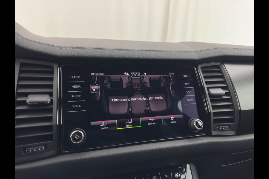 Škoda Kodiaq 1.5 TSI Sportline Business [ 7-Pers. ] (INCL-BTW) Aut. *LEATHER-MICROFIBRE | FULL-LED | ADAPTIVE-CRUISE | MEMORY-PACK | DIGI-COCKPIT | NAVI-FULLMAP | CAMERA | DAB+ | AMBIENT-LIGHT | KEYLESS | CARPLAY | PRIVACY-GLASS| TOWBAR | 20''