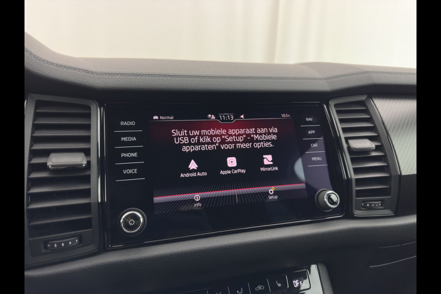 Škoda Kodiaq 1.5 TSI Sportline Business [ 7-Pers. ] (INCL-BTW) Aut. *LEATHER-MICROFIBRE | FULL-LED | ADAPTIVE-CRUISE | MEMORY-PACK | DIGI-COCKPIT | NAVI-FULLMAP | CAMERA | DAB+ | AMBIENT-LIGHT | KEYLESS | CARPLAY | PRIVACY-GLASS| TOWBAR | 20''