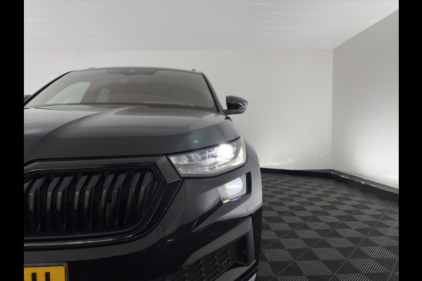 Škoda Kodiaq 1.5 TSI Sportline Business [ 7-Pers. ] (INCL-BTW) Aut. *LEATHER-MICROFIBRE | FULL-LED | ADAPTIVE-CRUISE | MEMORY-PACK | DIGI-COCKPIT | NAVI-FULLMAP | CAMERA | DAB+ | AMBIENT-LIGHT | KEYLESS | CARPLAY | PRIVACY-GLASS| TOWBAR | 20''