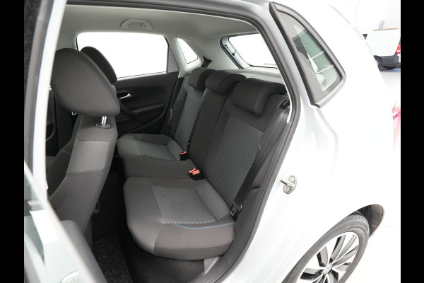 Volkswagen Polo 1.0 TSI DSG automaat Edition Trekhaak Navi via App Cruise Lm velgen Argon