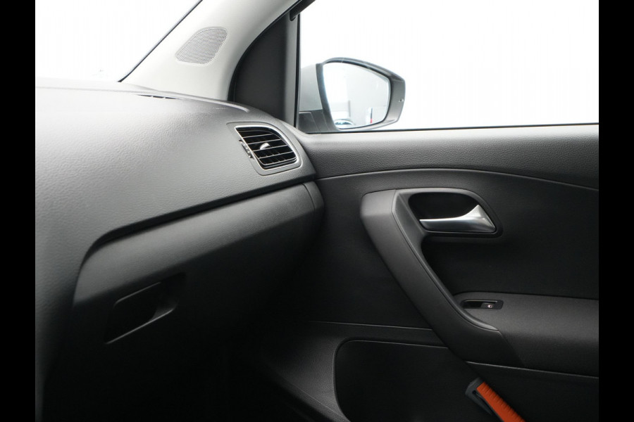 Volkswagen Polo 1.0 TSI DSG automaat Edition Trekhaak Navi via App Cruise Lm velgen Argon