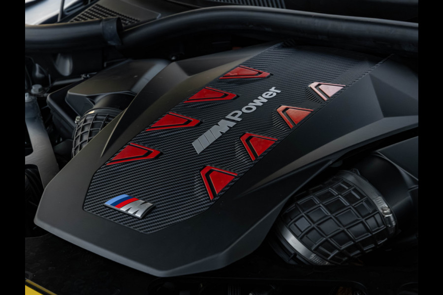 BMW XM PHEV Label Red - Individual ''British Racing Green'' - Bowers & Wilkins