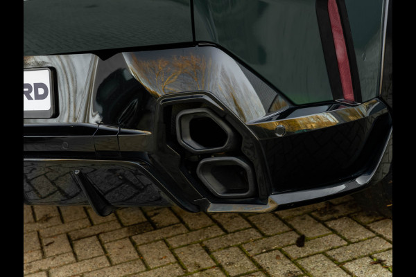 BMW XM PHEV Label Red - Individual ''British Racing Green'' - Bowers & Wilkins