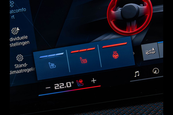 BMW XM PHEV Label Red - Individual ''British Racing Green'' - Bowers & Wilkins