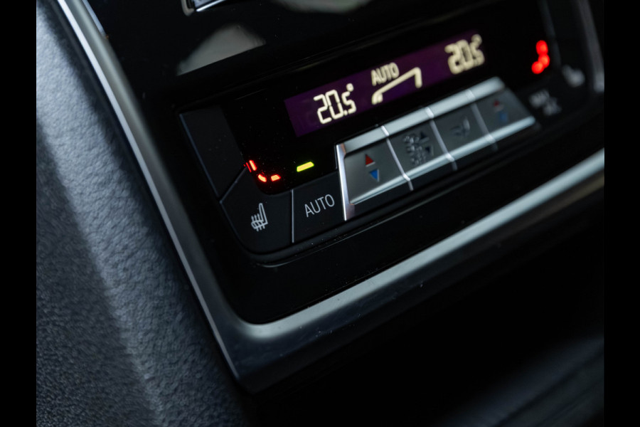 BMW XM PHEV Label Red - Individual ''British Racing Green'' - Bowers & Wilkins