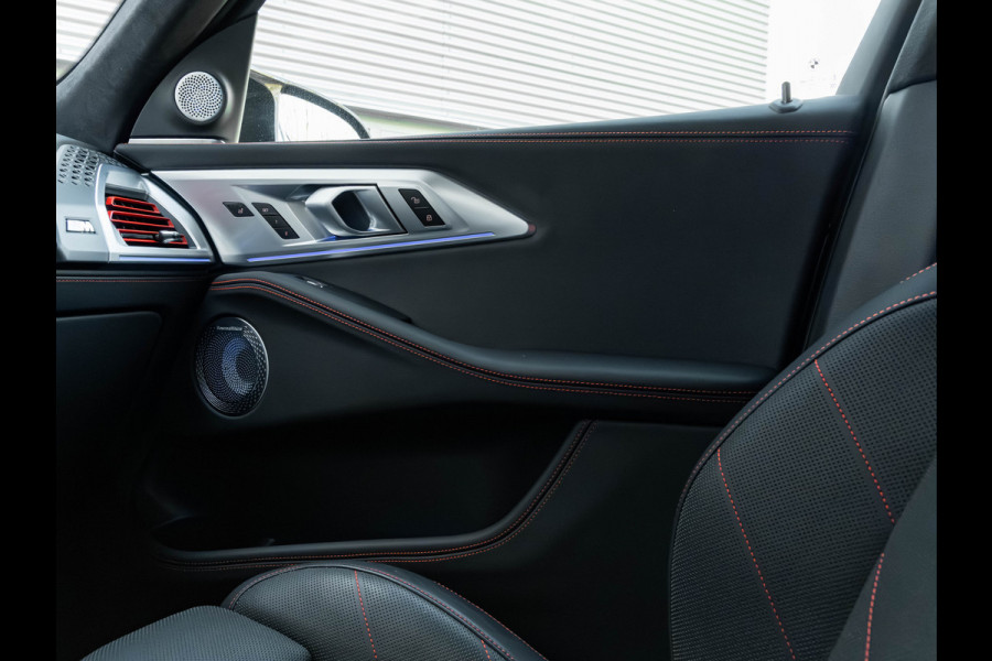 BMW XM PHEV Label Red - Individual ''British Racing Green'' - Bowers & Wilkins