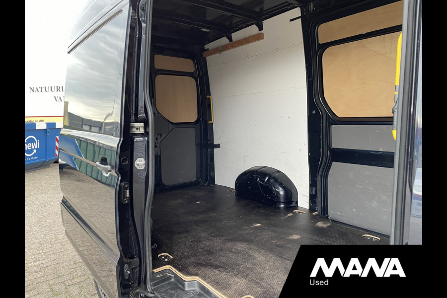 MAN TGE 3.180 2.0TDI 177PK Automaat LED Navigatie Carplay Trekhaak 2x Schuifdeur