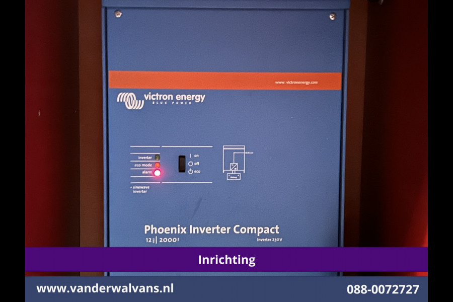 Renault Trafic 2.0 dCi 120pk L2H1 Inrichting Euro6 Airco | Omvormer | Camera | Navigatie | LED | Trekhaak Cruisecontrol, Parkeersensoren, Bijrijdersbank