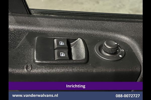 Renault Trafic 2.0 dCi 120pk L2H1 Inrichting Euro6 Airco | Omvormer | Camera | Navigatie | LED | Trekhaak Cruisecontrol, Parkeersensoren, Bijrijdersbank