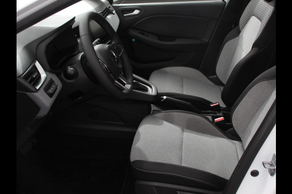 Mitsubishi Colt 1.6 HEV Automaat Intense DEMO Navigatie d.m.v. Apple Carplay/Android Auto Camera Climate Control Cruise Control Lichtmetalen velgen Extra Getint Glas Digitale Cockpit