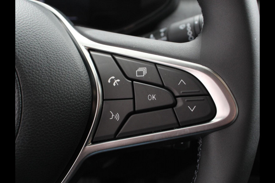 Mitsubishi Colt 1.6 HEV Automaat Intense DEMO Navigatie d.m.v. Apple Carplay/Android Auto Camera Climate Control Cruise Control Lichtmetalen velgen Extra Getint Glas Digitale Cockpit