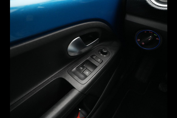 Volkswagen up! 1.0 60pk BMT move up! Dab Airco Bluetooth