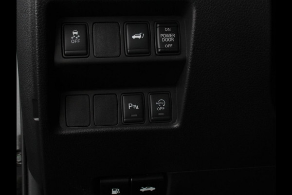Nissan X-Trail 1.6 DIG-T Tekna Climate control | Cruise control | Panorama dak | LED | Navigatie | Stoelverwarming | Trekhaak | Parkeersensoren | Achteruitrijcamera