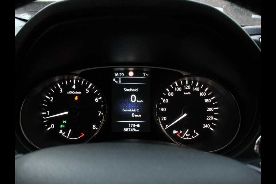 Nissan X-Trail 1.6 DIG-T Tekna Climate control | Cruise control | Panorama dak | LED | Navigatie | Stoelverwarming | Trekhaak | Parkeersensoren | Achteruitrijcamera