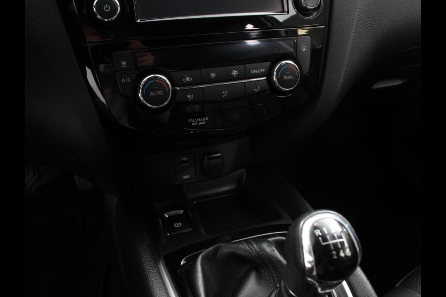 Nissan X-Trail 1.6 DIG-T Tekna Climate control | Cruise control | Panorama dak | LED | Navigatie | Stoelverwarming | Trekhaak | Parkeersensoren | Achteruitrijcamera