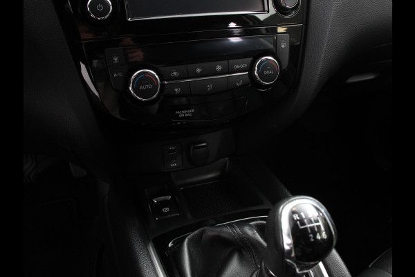 Nissan X-Trail 1.6 DIG-T Tekna Climate control | Cruise control | Panorama dak | LED | Navigatie | Stoelverwarming | Trekhaak | Parkeersensoren | Achteruitrijcamera