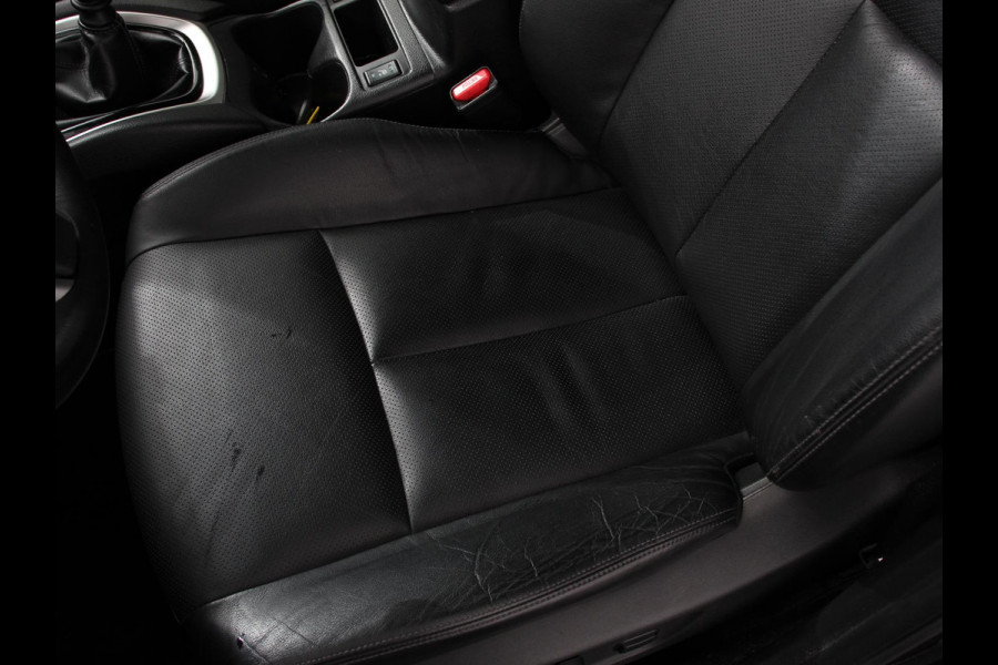 Nissan X-Trail 1.6 DIG-T Tekna Climate control | Cruise control | Panorama dak | LED | Navigatie | Stoelverwarming | Trekhaak | Parkeersensoren | Achteruitrijcamera
