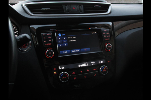 Nissan X-Trail 1.6 DIG-T Tekna Climate control | Cruise control | Panorama dak | LED | Navigatie | Stoelverwarming | Trekhaak | Parkeersensoren | Achteruitrijcamera