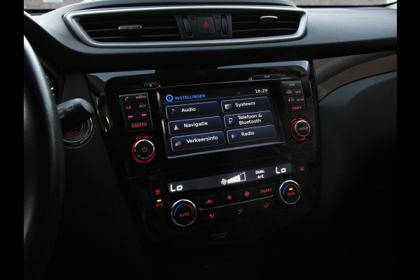 Nissan X-Trail 1.6 DIG-T Tekna Climate control | Cruise control | Panorama dak | LED | Navigatie | Stoelverwarming | Trekhaak | Parkeersensoren | Achteruitrijcamera