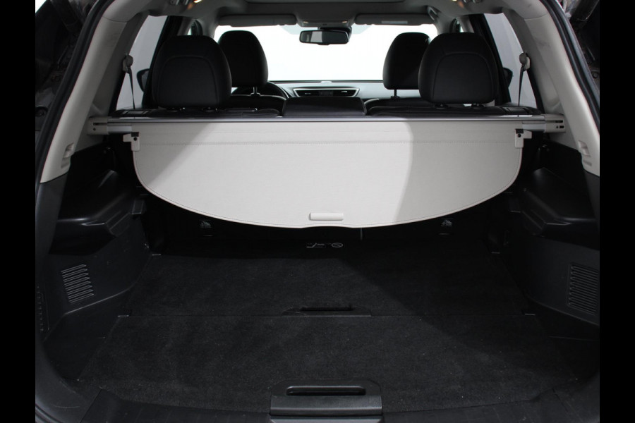 Nissan X-Trail 1.6 DIG-T Tekna Climate control | Cruise control | Panorama dak | LED | Navigatie | Stoelverwarming | Trekhaak | Parkeersensoren | Achteruitrijcamera