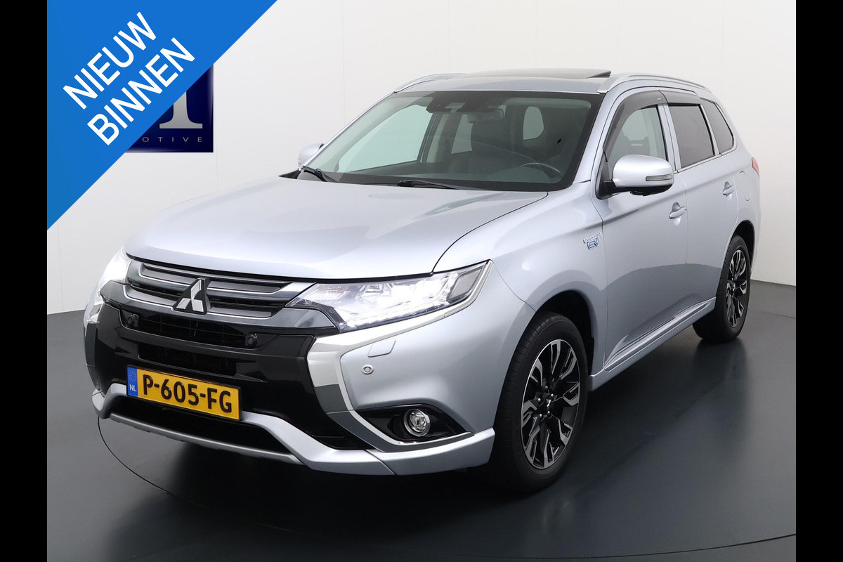 Mitsubishi Outlander 2.0 PHEV Prestige+ VEEL OPTIES!| ELEK. STOEL| ELEK. ACHTERKLEP| STOEL/STUURVERWARMING | AFNEEMBARE TREKHAAK | PANO DAK | ACHTERUITRIJ CAMERA |