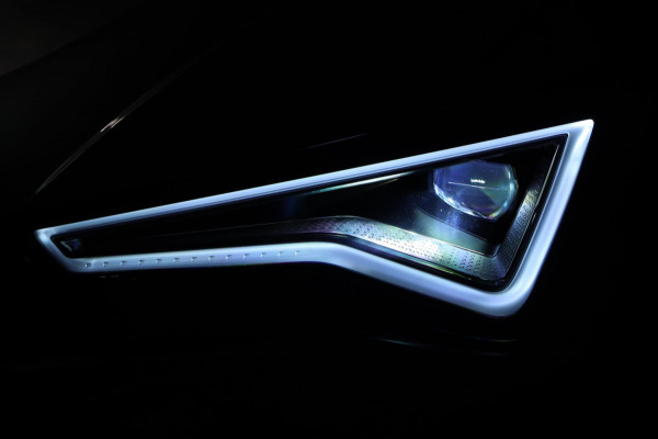 Seat Ateca 1.5 TSI FR / PANODAK / KEYLESS / ACC / CAMERA / CARPLAY