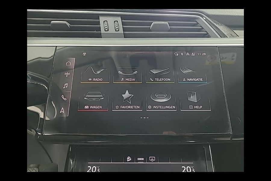 Audi e-tron 55 quattro Business edition 95 kWh | Trekhaak | Navi | Memory |