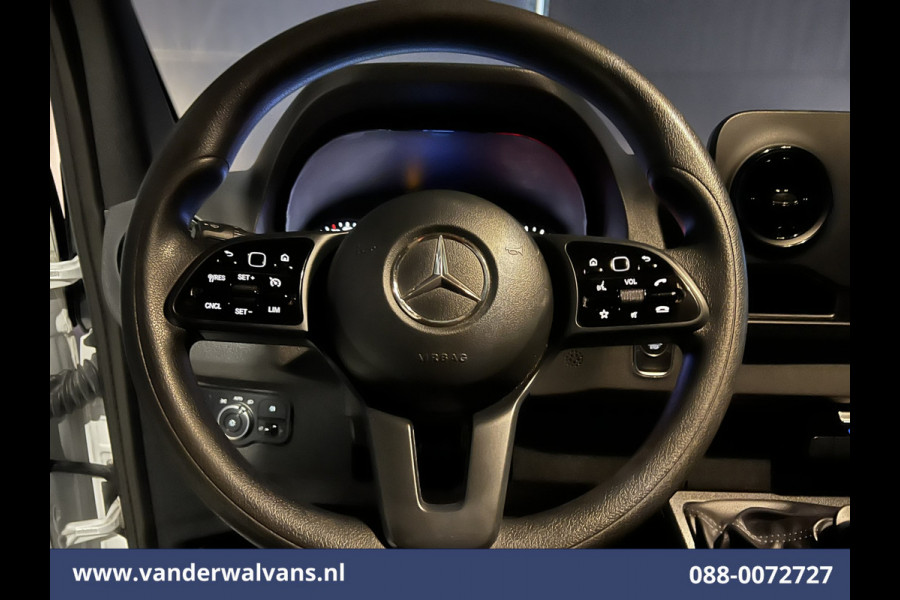 Mercedes-Benz Sprinter 316 CDI 164pk L3H2 Euro6 Airco | Camera | Apple Carplay | Android Auto | Cruisecontrol Chauffeursstoel, Stoelverwarming, Parkeersensoren, Bijrijdersbank