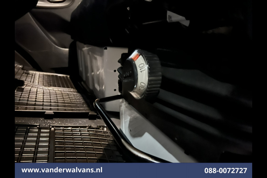 Mercedes-Benz Sprinter 316 CDI 164pk L3H2 Euro6 Airco | Camera | Apple Carplay | Android Auto | Cruisecontrol Chauffeursstoel, Stoelverwarming, Parkeersensoren, Bijrijdersbank
