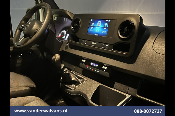 Mercedes-Benz Sprinter 316 CDI 164pk L3H2 Euro6 Airco | Camera | Apple Carplay | Android Auto | Cruisecontrol Chauffeursstoel, Stoelverwarming, Parkeersensoren, Bijrijdersbank