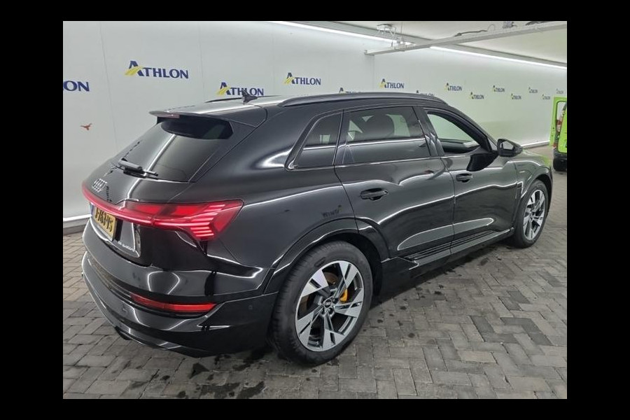 Audi e-tron 55 quattro S edition 95 kWh | Panorama | Camera | Memory |