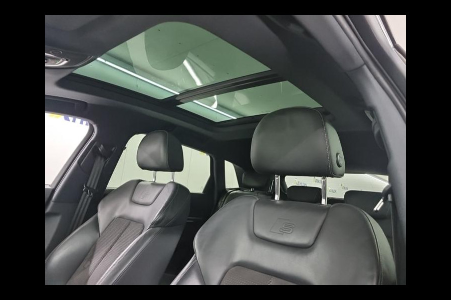 Audi e-tron 55 quattro S edition 95 kWh | Panorama | Camera | Memory |