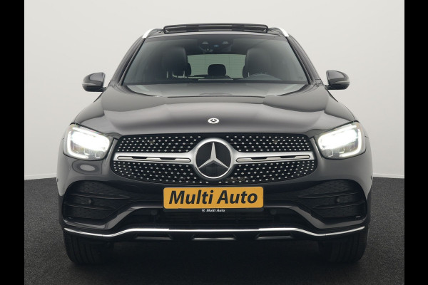 Mercedes-Benz GLC 300e 4MATIC AMG 320pk PHEV | Trekhaak Af Fabriek | Panodak | Adaptive Cruise | Camera | Alcantara Sportstoelen Memory & Verwarmd | Sfeerverlichting | Apple Carplay | Blis | Navigatie | DAB |