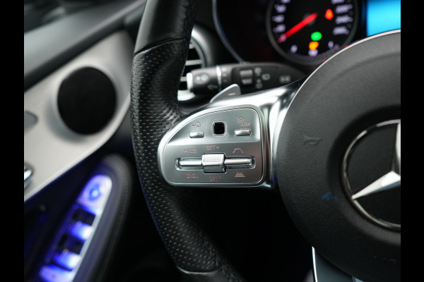 Mercedes-Benz GLC 300e 4MATIC AMG 320pk PHEV | Trekhaak Af Fabriek | Panodak | Adaptive Cruise | Camera | Alcantara Sportstoelen Memory & Verwarmd | Sfeerverlichting | Apple Carplay | Blis | Navigatie | DAB |