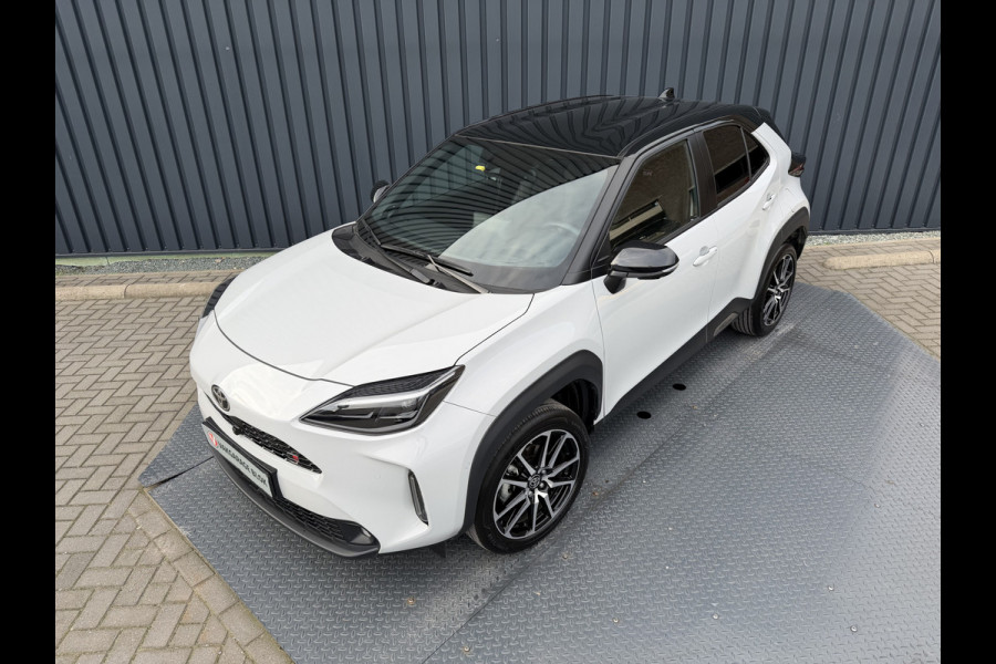Toyota Yaris Cross 1.5 Hybrid GR Sport | JBL | 360 camera | Elektr. achterklep | Rijklaar!!