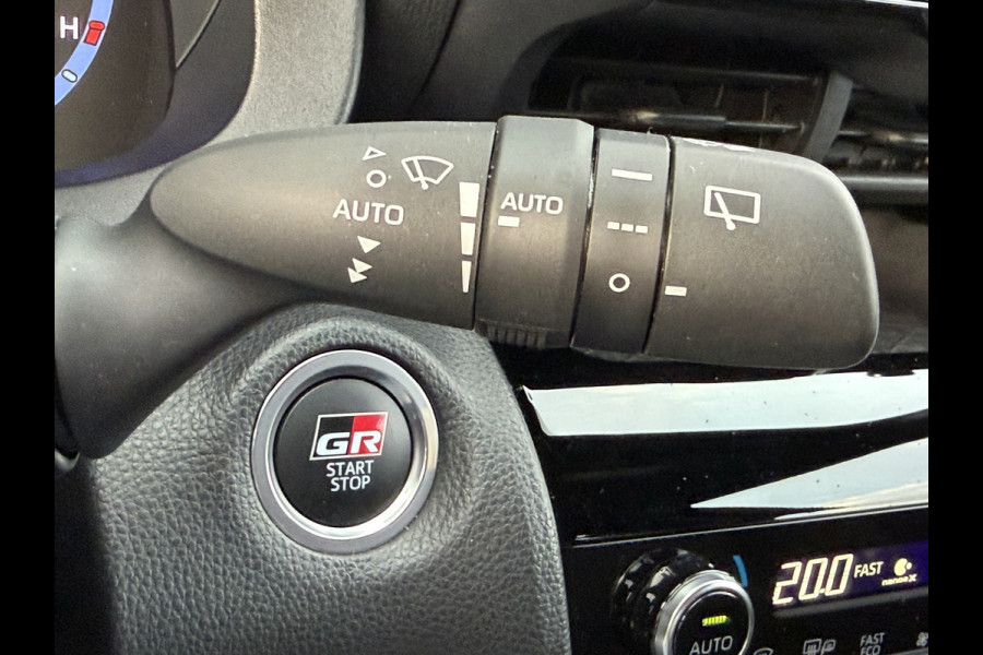 Toyota Yaris Cross 1.5 Hybrid GR Sport | JBL | 360 camera | Elektr. achterklep | Rijklaar!!