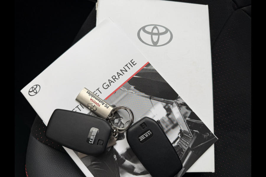 Toyota Yaris Cross 1.5 Hybrid GR Sport | JBL | 360 camera | Elektr. achterklep | Rijklaar!!