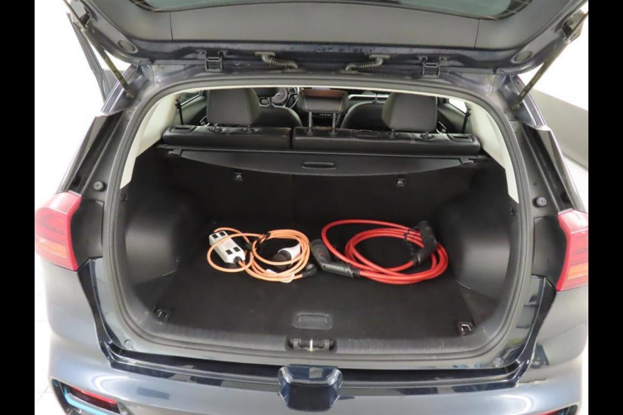 Kia e-Niro Aut. DynamicLine 64kWh | Navi | Camera | PDC
