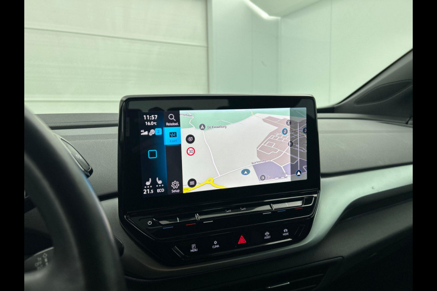 Volkswagen ID.4 Life 77 kWh Auto. Navigatie Apple Carplay/Android Auto Adaptive Cruise Control Parkeersensoren Stoel- en stuurverwarming Full Led Climate Control Lichtmetalen velgen