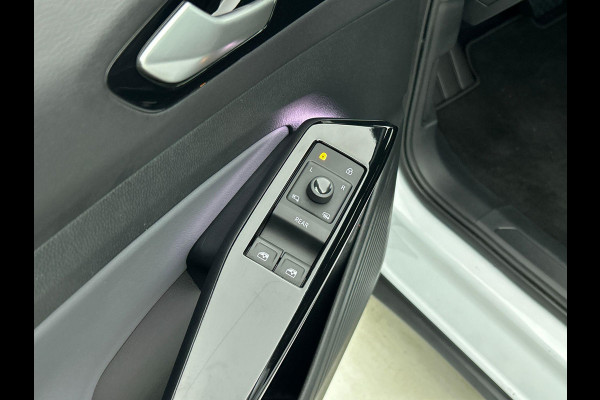 Volkswagen ID.4 Life 77 kWh Auto. Navigatie Apple Carplay/Android Auto Adaptive Cruise Control Parkeersensoren Stoel- en stuurverwarming Full Led Climate Control Lichtmetalen velgen
