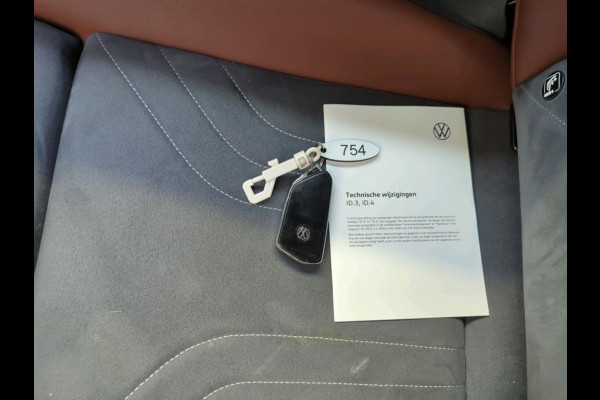 Volkswagen ID.4 First Max 77 kWh | Panorama | IQ-Light | 360 Camera |